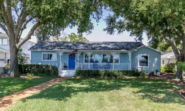 110 Sunset Drive S, St Petersburg, FL, 33707