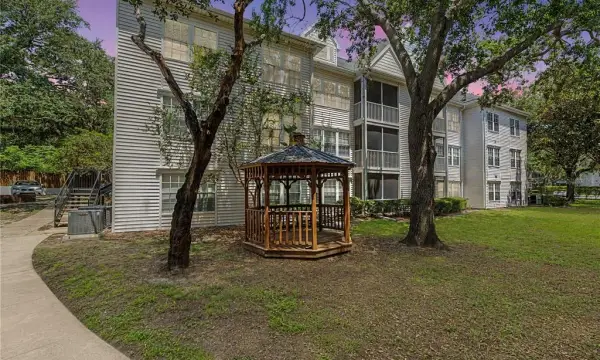 3266 Haviland Court, Unit 303, Palm Harbor, FL, 34684