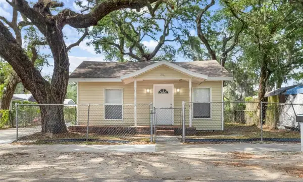 2116 E Ellicott Street, Tampa, FL, 33610