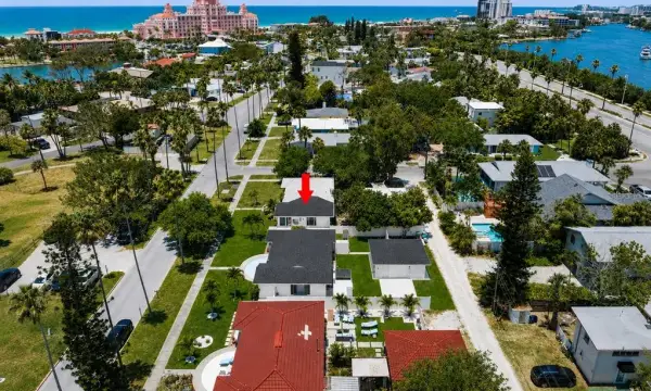 3219 E Debazan Avenue, St Pete Beach, FL, 33706
