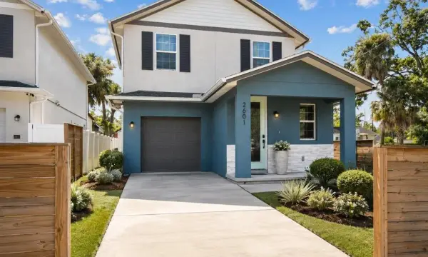 2601 E Lake Avenue, Unit A, Tampa, FL, 33610
