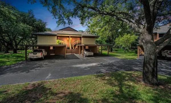 2205 Lennox Road E, Unit 2205, Palm Harbor, FL, 34683