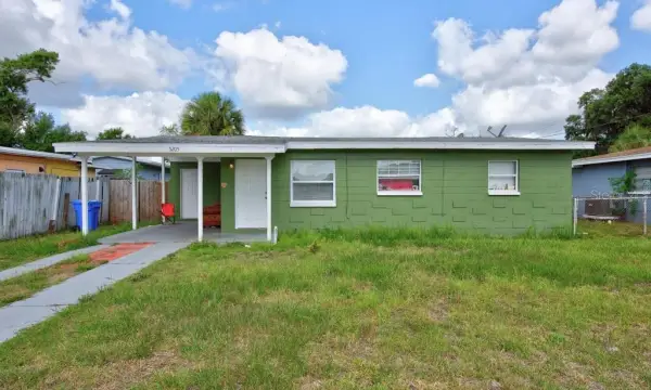5205 S 82nd Street, Tampa, FL, 33619