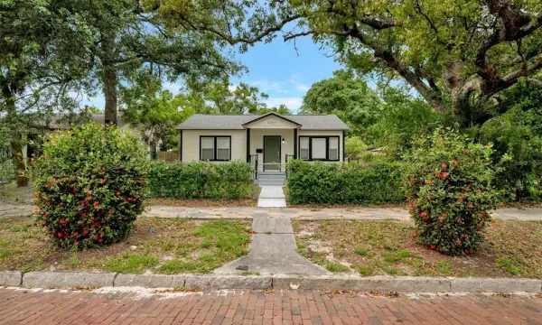 4327 3rd Avenue S, St Petersburg, FL, 33711