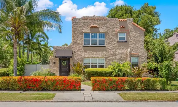 1125 11th Avenue NE, St Petersburg, FL, 33705