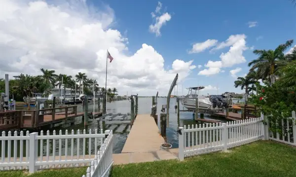 303 N Bath Club Boulevard N, North Redington Beach, FL, 33708