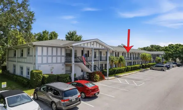 100 Glennes Lane, Unit 204, Dunedin, FL, 34698