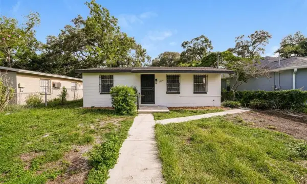 2614 E Cayuga Street, Tampa, FL, 33610