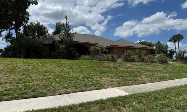 10005 Hunt Cliff Drive, Riverview, FL, 33569