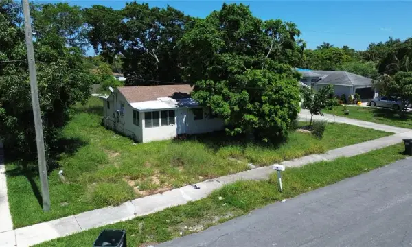 39 NW 13th Avenue, Delray Beach, FL, 33444