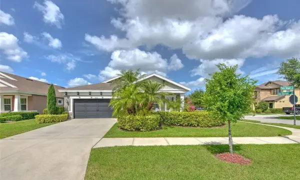 6540 Park Strand Drive, Apollo Beach, FL, 33572
