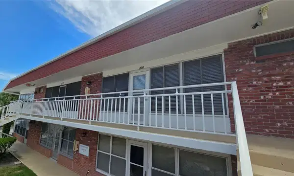 3540 32nd Avenue N, Unit 214, St Petersburg, FL, 33713