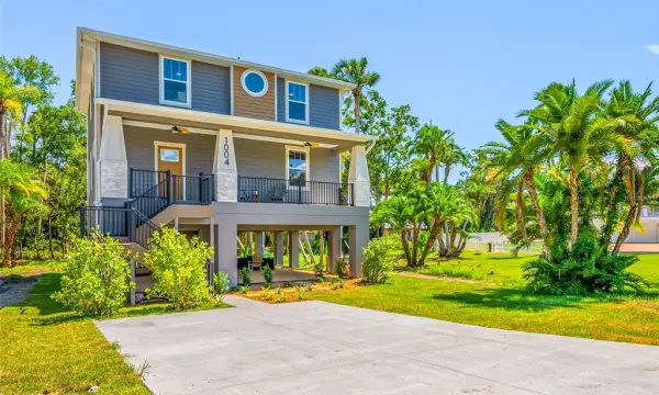 1004 W Henry Avenue, Tampa, FL, 33604