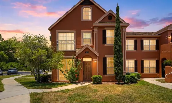 9256 Lake Chase Island Way, Tampa, FL, 33626