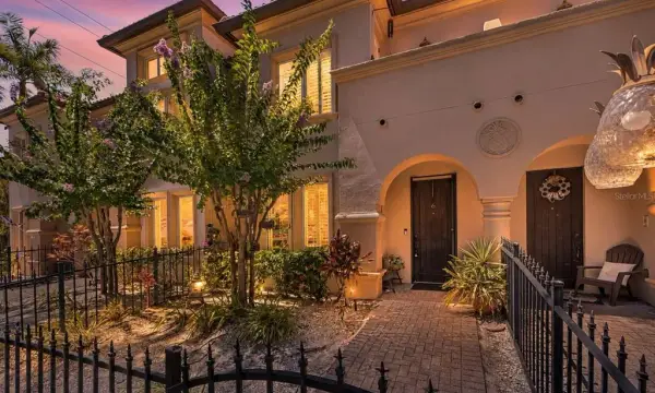 3819 W Dale Avenue, Unit 6, Tampa, FL, 33609