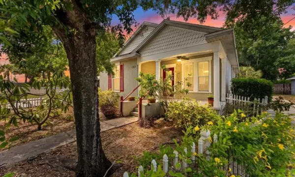 528 E Martin Luther King Jr Drive, Tarpon Springs, FL, 34689