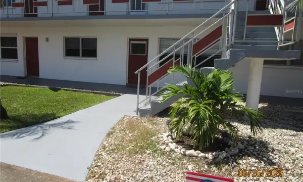 1950 58th Avenue N, Unit 10, St Petersburg, FL, 33714