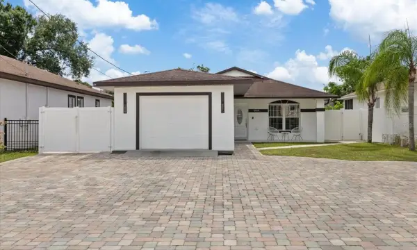 6909 N Lois Avenue, Tampa, FL, 33614
