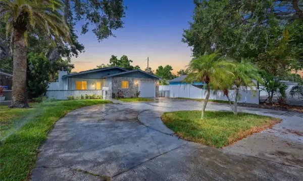 8170 22nd Avenue N, St Petersburg, FL, 33710