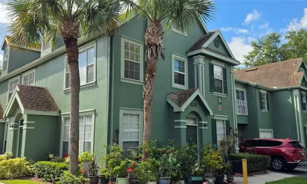 9306 Lake Chase Island Way, Tampa, FL, 33626