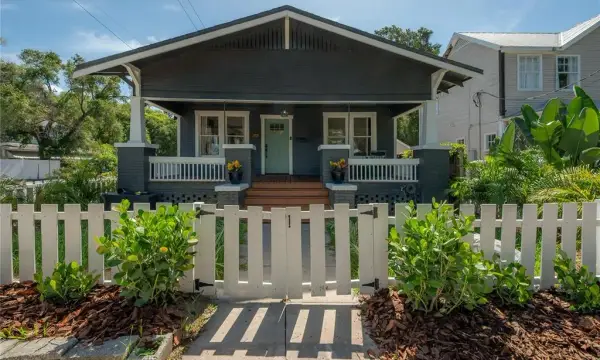 2831 N Morgan Street, Tampa, FL, 33602