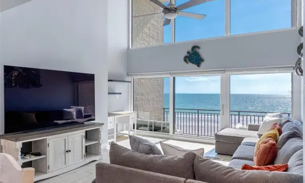 19700 Gulf Boulevard, Unit 403, Indian Shores, FL, 33785