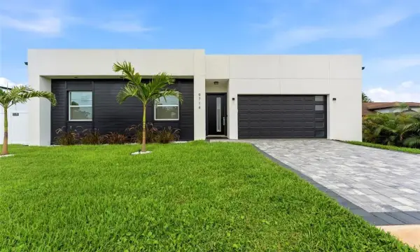 9714 Van Street, Tampa, FL, 33615