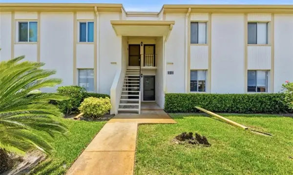 126 Cypress Court, Unit 26, Oldsmar, FL, 34677