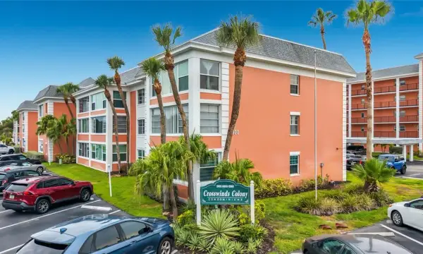 1900 68th Street N, Unit 301, St Petersburg, FL, 33710