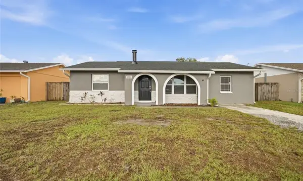 7941 Smoketree Court, Largo, FL, 33773