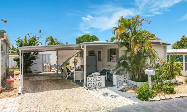 7490 46th Avenue N, Unit 109, St Petersburg, FL, 33709