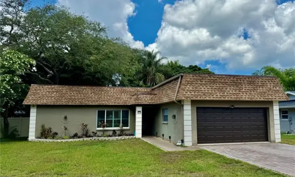 1011 Winding Oaks Drive, Palm Harbor, FL, 34683