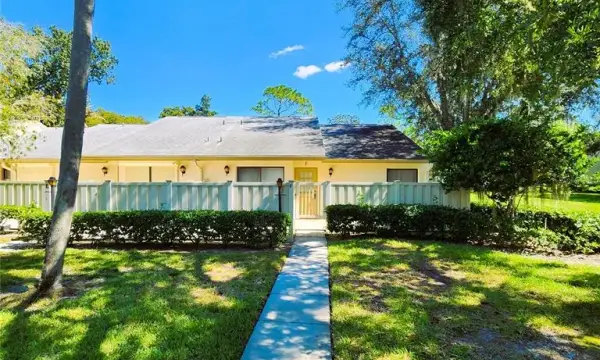 1333 Shady Pine Way, Unit F, Tarpon Springs, FL, 34688