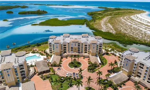 795 Collany Road, Unit 204, Tierra Verde, FL, 33715
