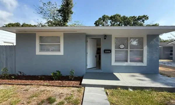 427 40th Avenue S, St Petersburg, FL, 33705