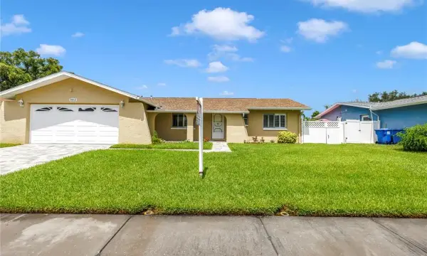 5812 16th Lane NE, St Petersburg, FL, 33703