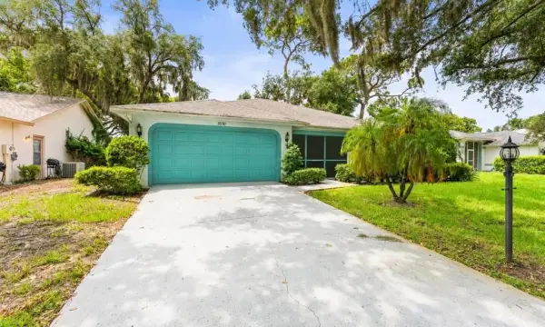 3550 Oak Lake Drive, Palm Harbor, FL, 34684