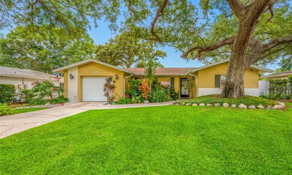 2036 Forest Drive, Clearwater, FL, 33763