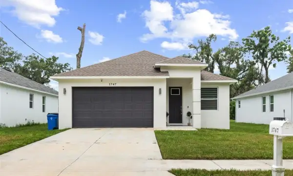 1747 S Oak Street, Seffner, FL, 33584