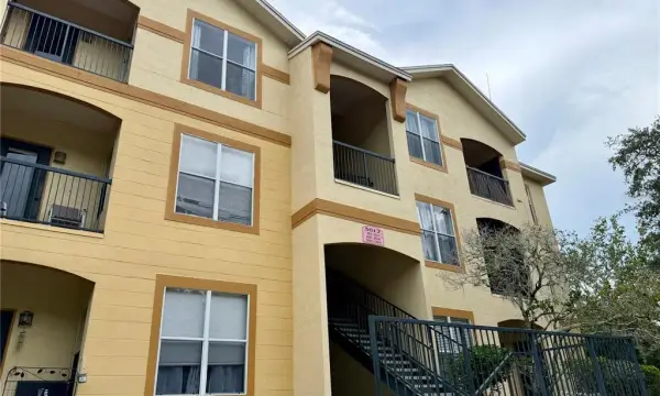 5612 Pinnacle Heights Circle, Unit 302, Tampa, FL, 33624