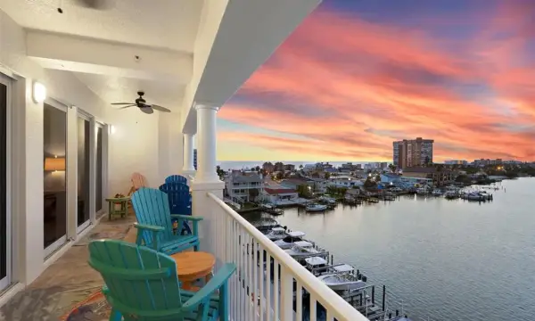 17717 Gulf Boulevard, Unit 604, Redington Shores, FL, 33708