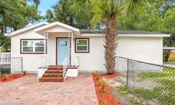 1002 E Seward Street, Tampa, FL, 33604
