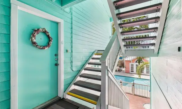 3002 W Cleveland Street, Unit B6, Tampa, FL, 33609