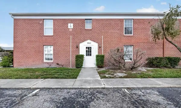 8522 10th Street N, Unit D, St Petersburg, FL, 33702