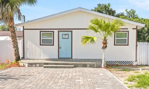 1313 E Sitka Street, Tampa, FL, 33604