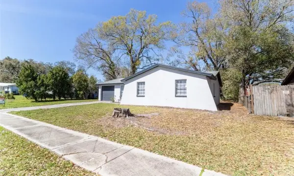 3432 Danny Bryan Boulevard, Tampa, FL, 33619