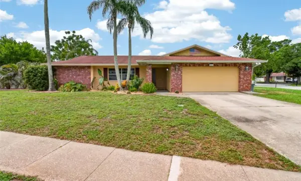 2221 Colonial Drive, Dunedin, FL, 34698