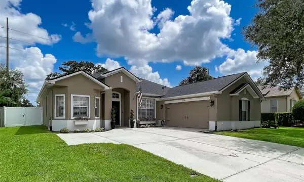 1748 Brookstone Way, Plant City, FL, 33566