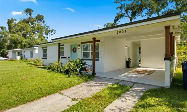 2004 E Broad Street, Tampa, FL, 33610