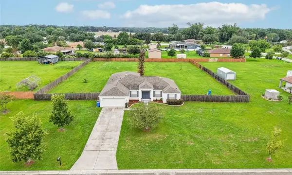 2206 Wooden Shoe Way, Plant City, FL, 33567